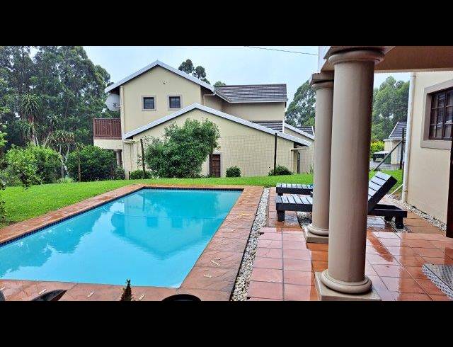 3 BEDROOM TOWNHOUSE RENTED IN HILLCREST PARK